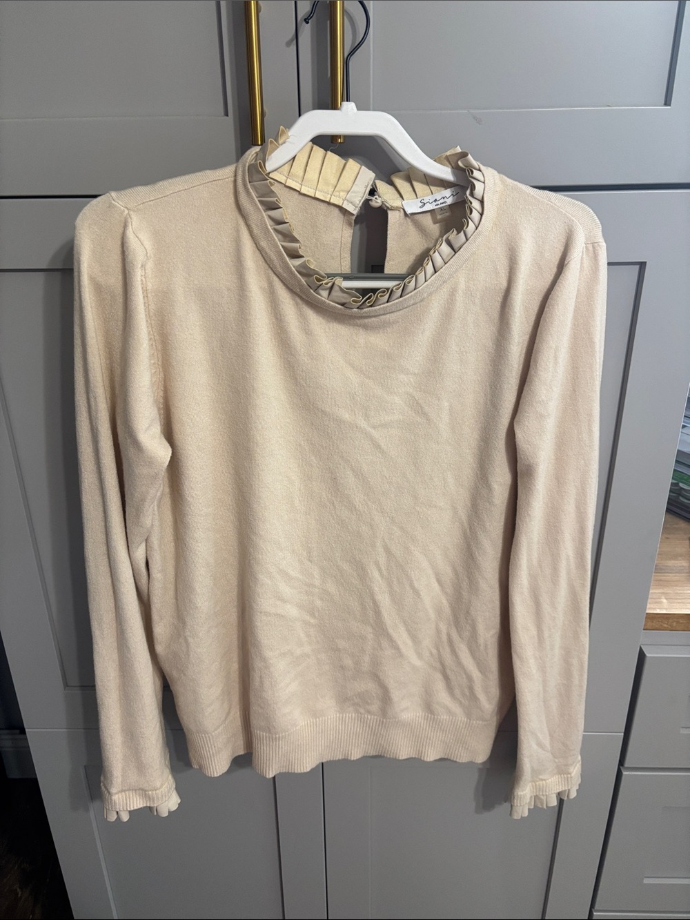 Sioni Ruffle Detail Sweater